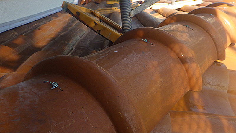 工事前～S瓦の棟瓦の積直し工事